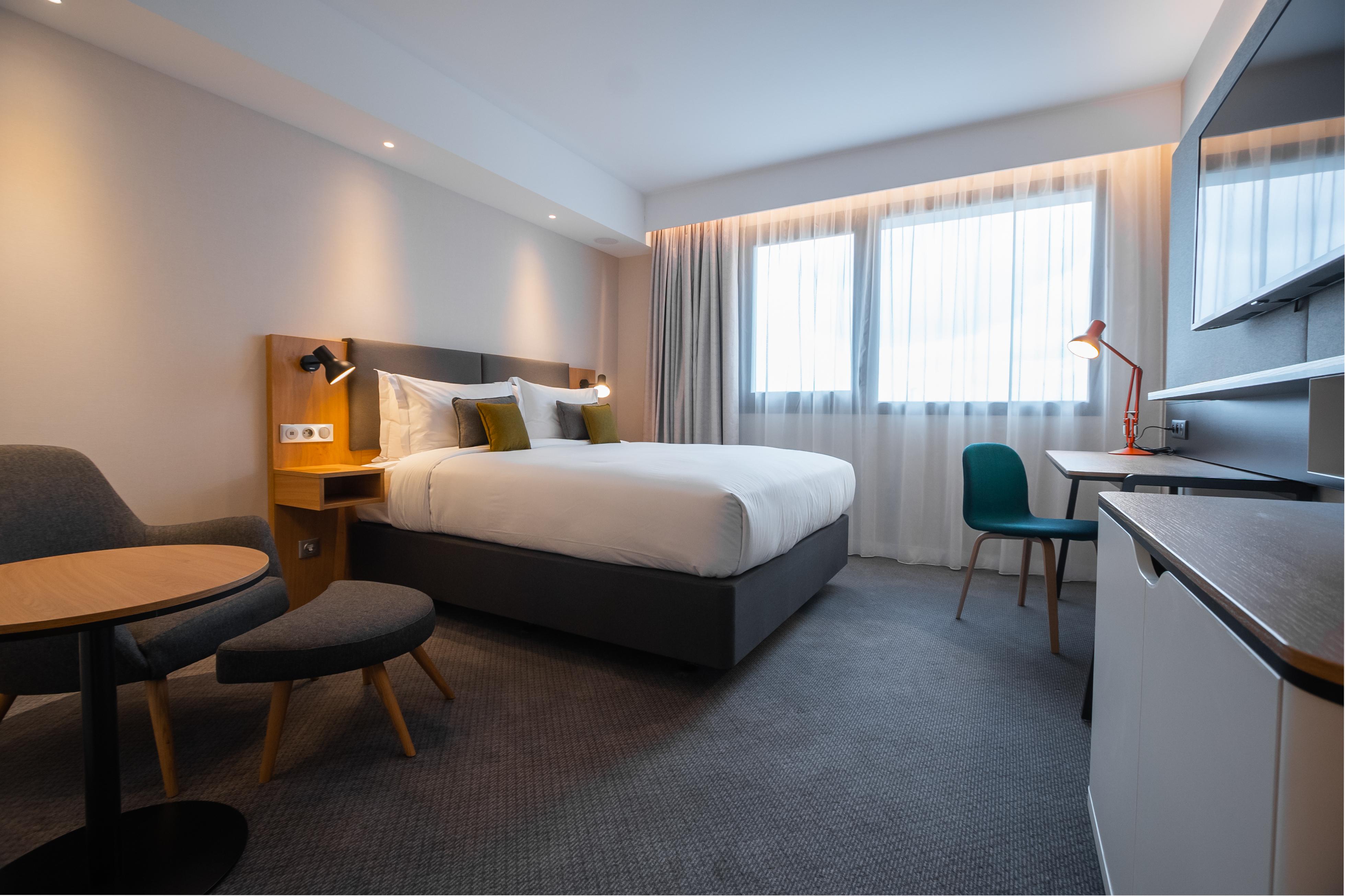 Holiday Inn Paris Cdg Airport An Ihg Hotel Roissy Exterior photo