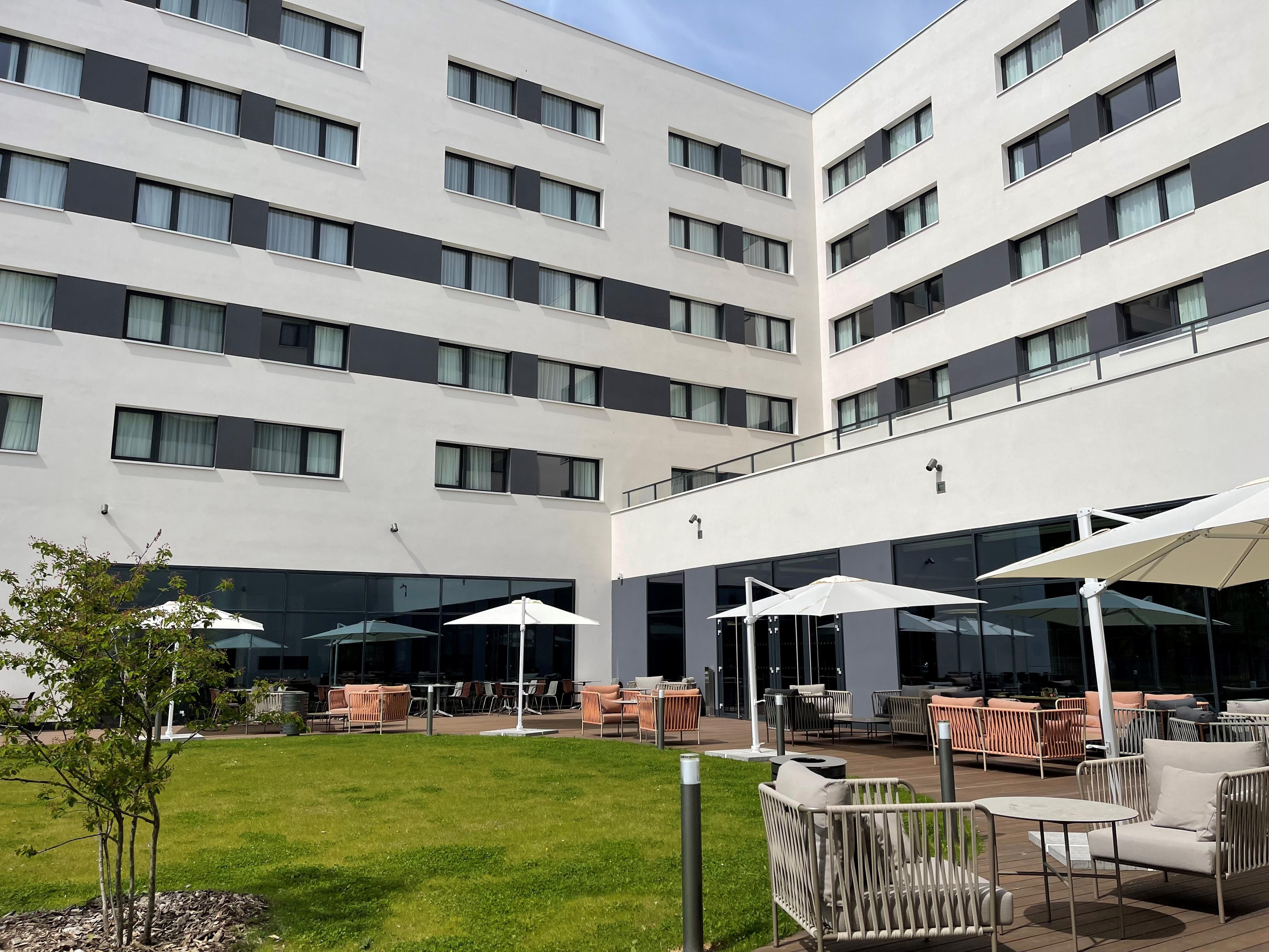 Holiday Inn Paris Cdg Airport An Ihg Hotel Roissy Exterior photo